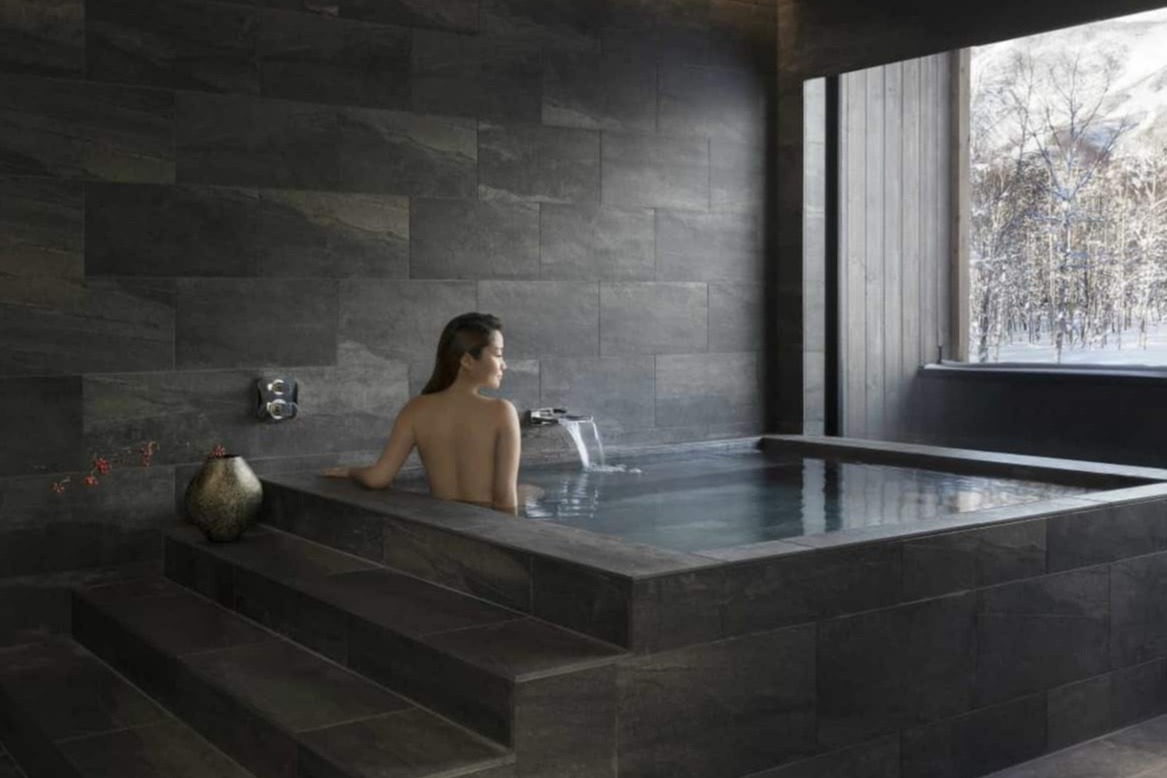Onsen bath