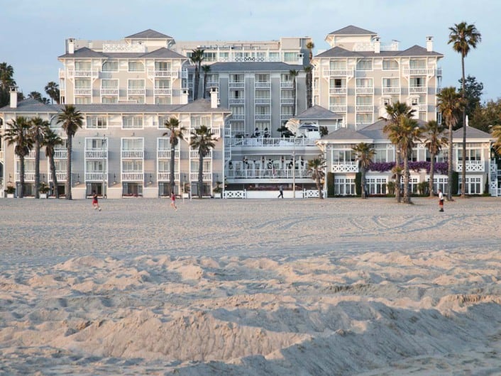 shutters_on_the_beach